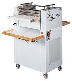 Машина тестозакаточная BakeBerry BK-600 E126808 - фото 2974334